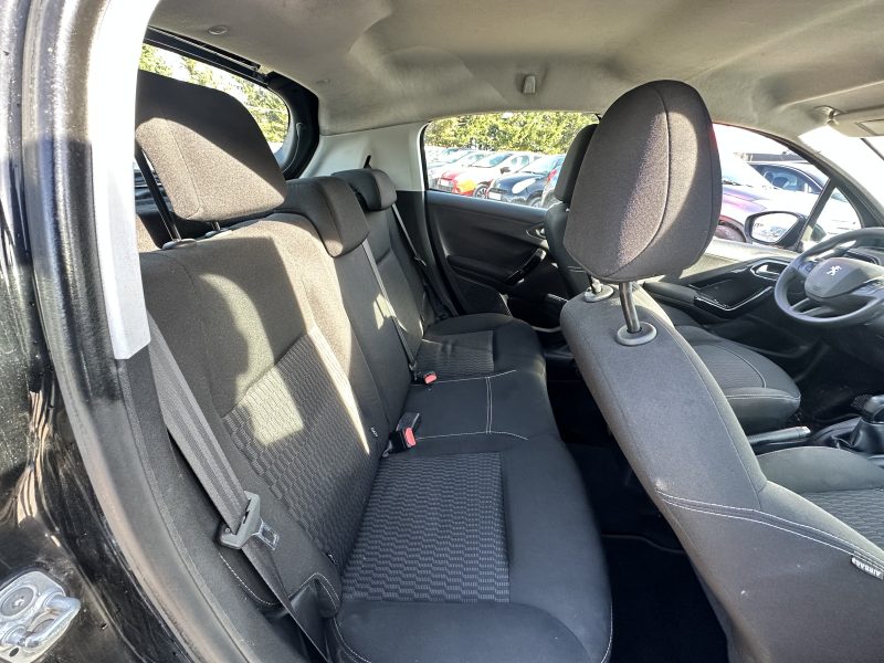 Peugeot 208 1.6 Bluehdi 100ch Allure