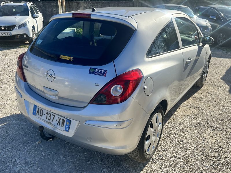 Opel IV 1.2 Twinport essentia 3P