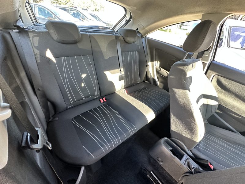 Opel IV 1.2 Twinport essentia 3P