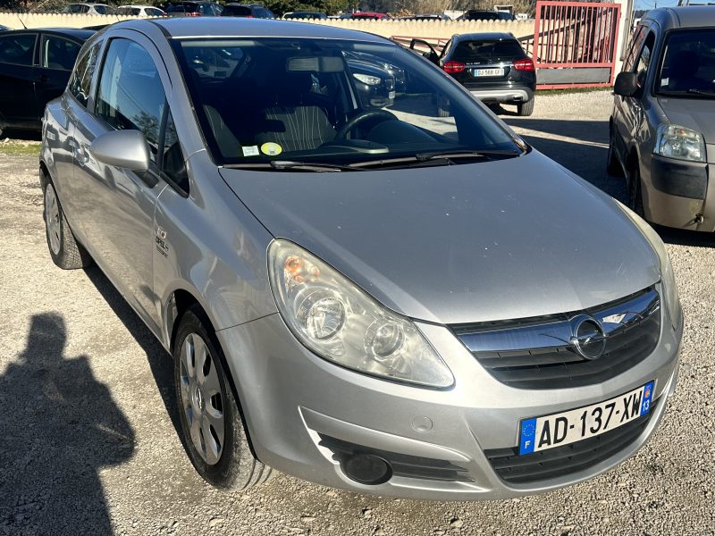 Opel IV 1.2 Twinport essentia 3P