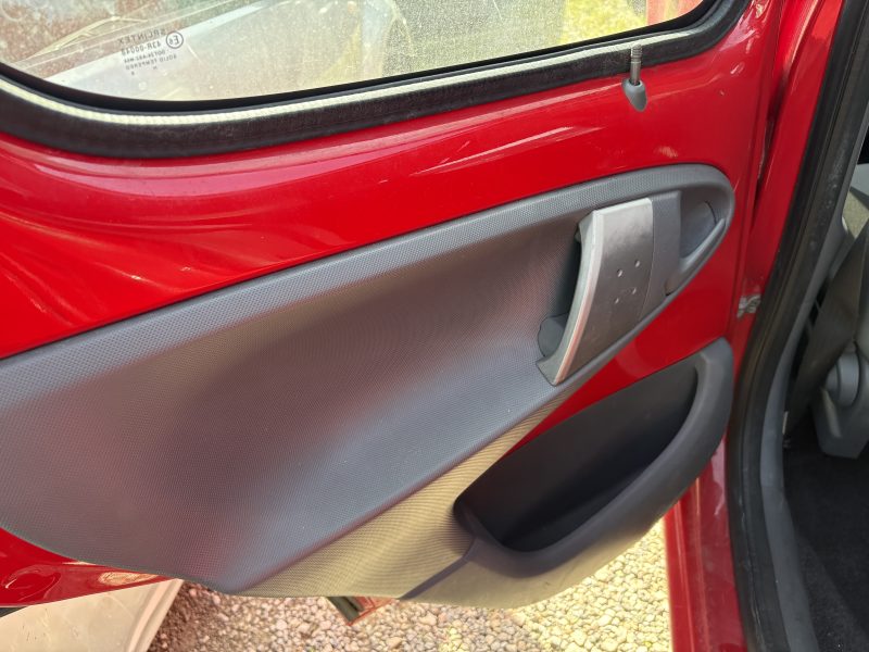 Citroen C1 1.0L