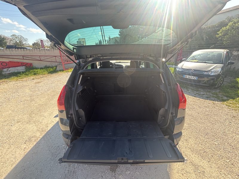 PEUGEOT 3008 1.6 HDI