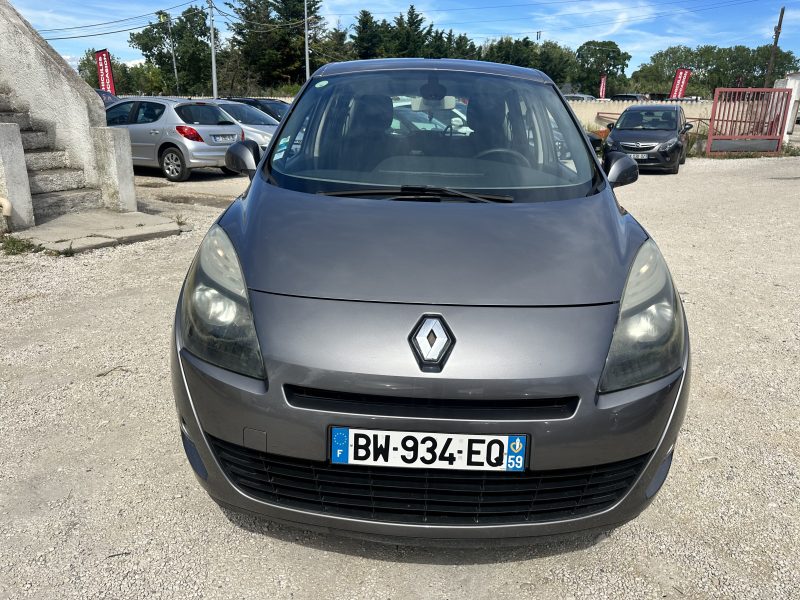 RENAULT GRAND SCENIC 1.5 DCI 110 FAP AUTHENTIQUE