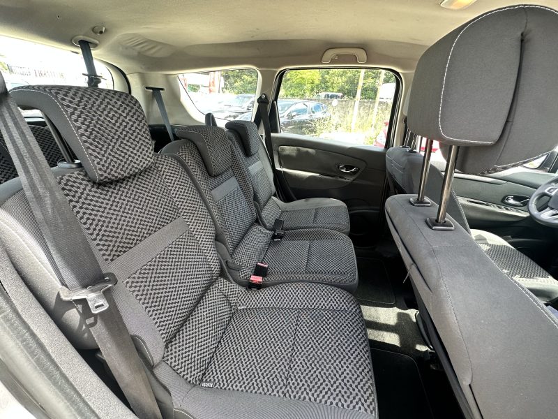 RENAULT GRAND SCENIC 1.5 DCI 110 FAP AUTHENTIQUE