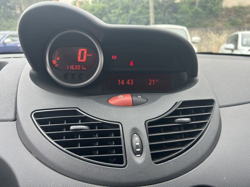 RENAULT TWINGO II 1.2 LEV 16V 75 EXPRESSION