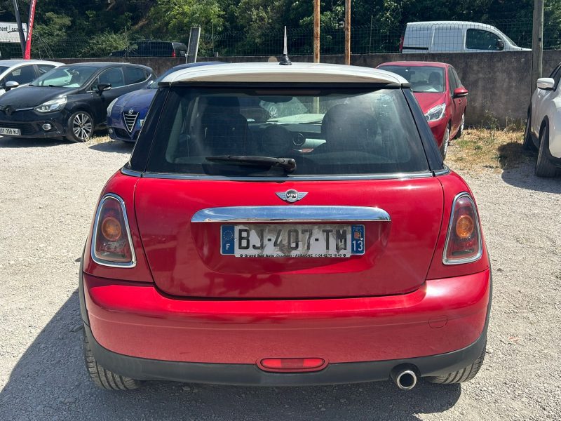 MINI COOPER D 110