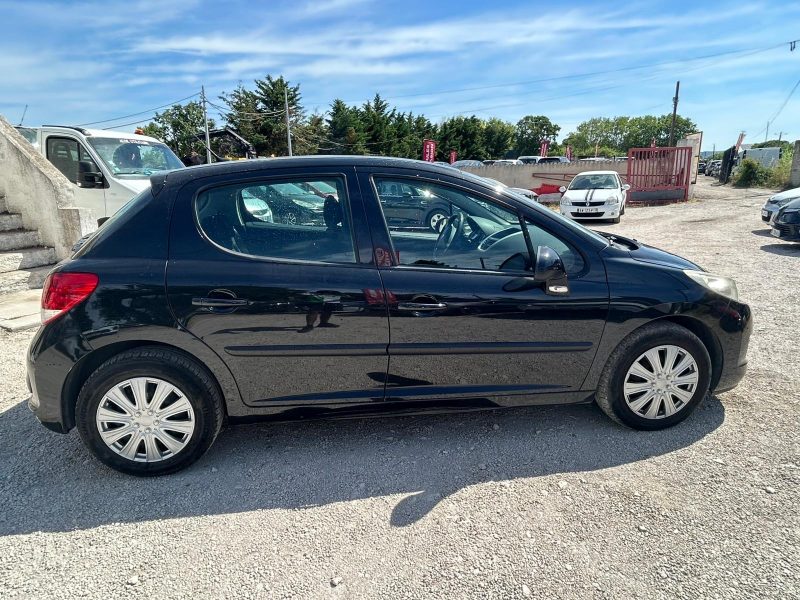 PEUGEOT 207 1.6 HDI 2010