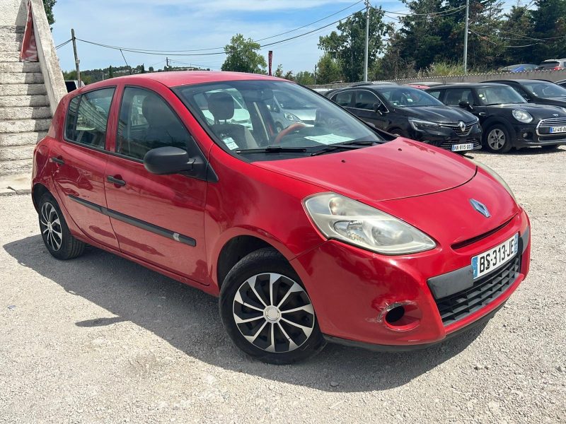 CLIO III 1.2I