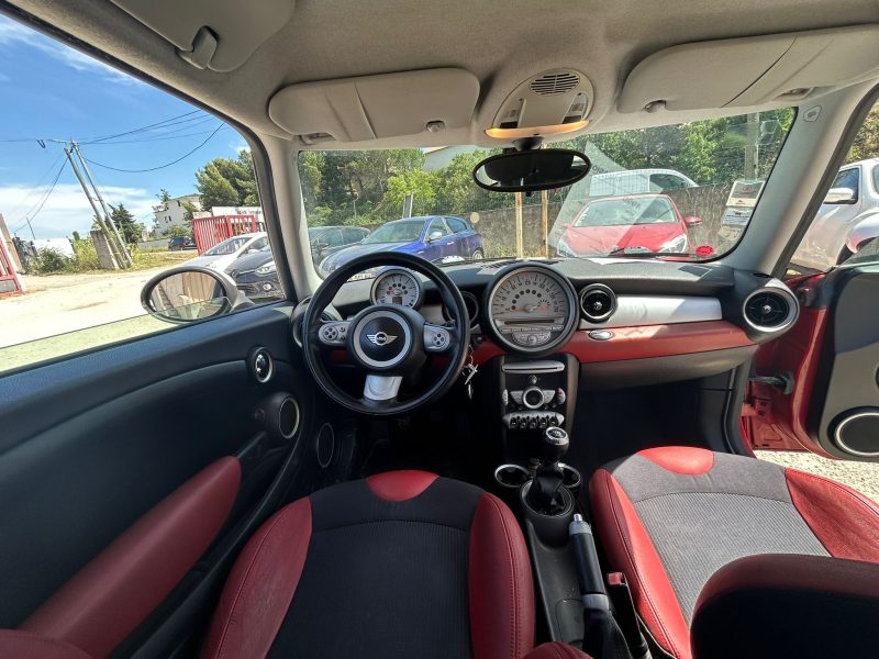MINI COOPER D 110