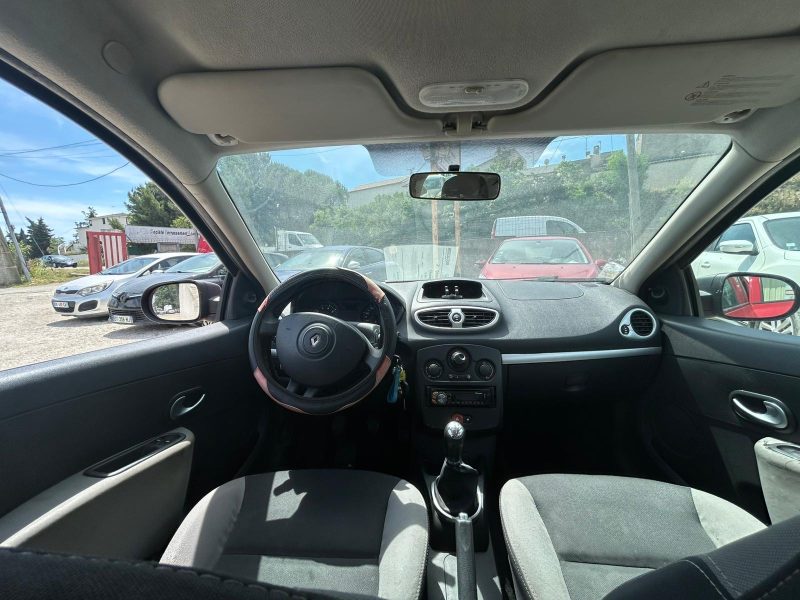 CLIO III 1.2I