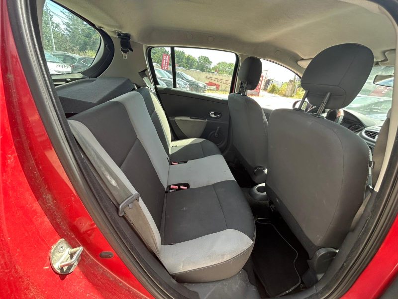 CLIO III 1.2I