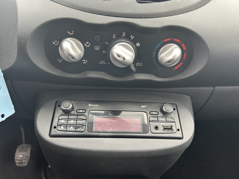 RENAULT TWINGO II 1.2 LEV 16V 75 EXPRESSION