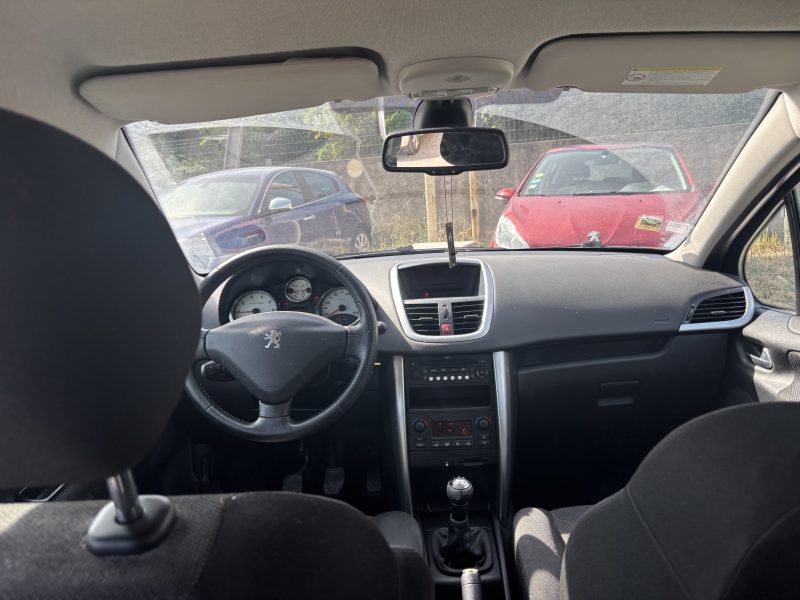 PEUGEOT 207 1.6 16V VTI (120Ch)