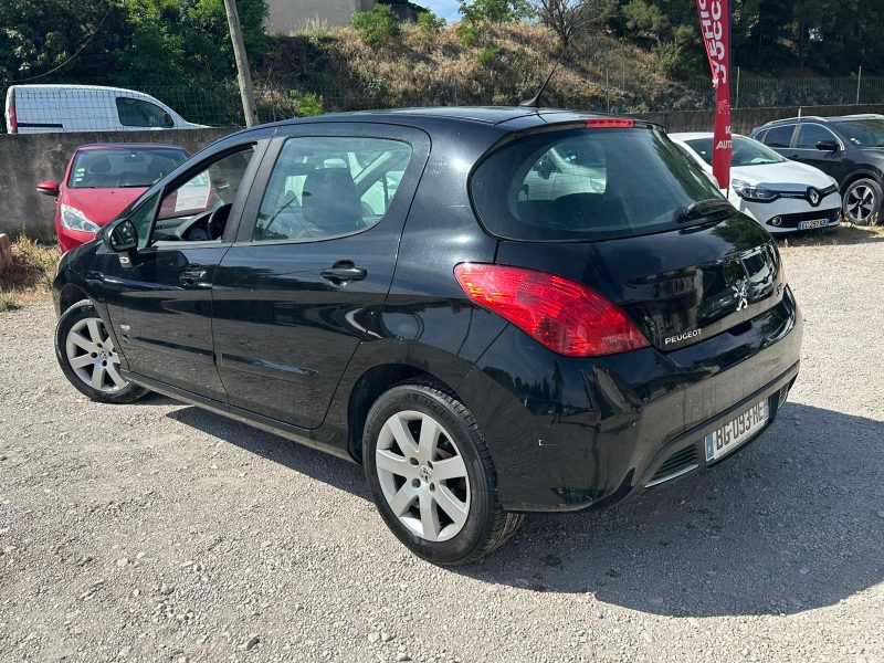 PEUGEOT 308 1.6 HDI