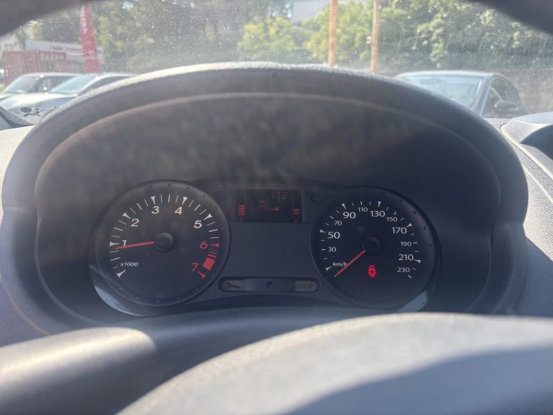 CLIO 3 1.2. 75CV