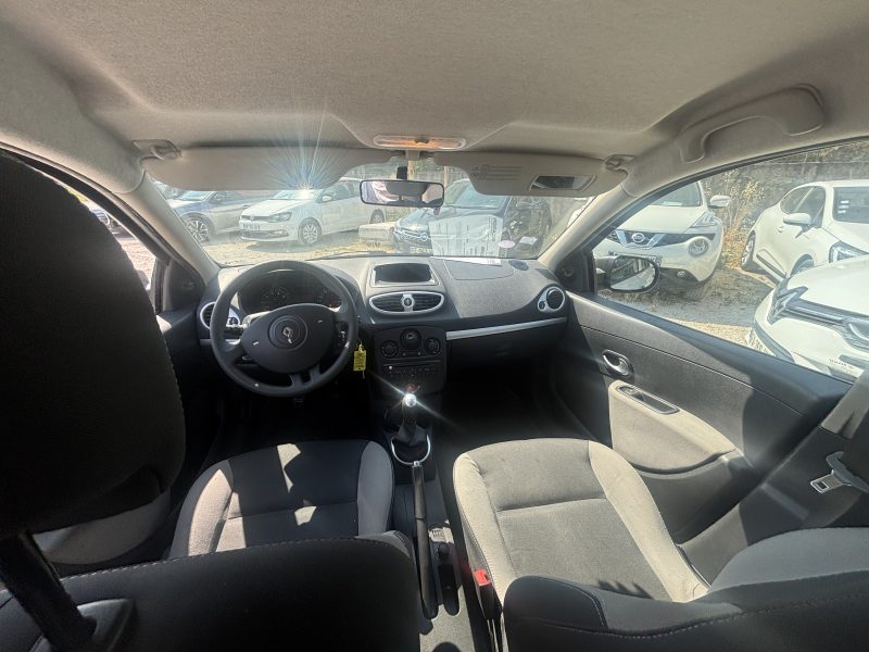 CLIO 3 1.2. 75CV